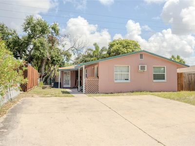 638 Dogwood Ct