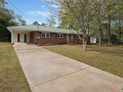 1739 Houston Lake Rd