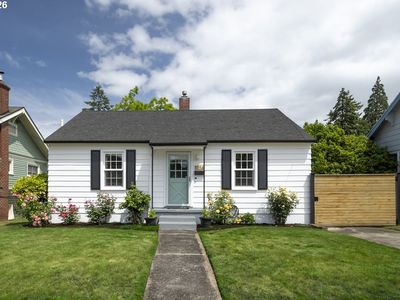 1214 NE 72nd Ave