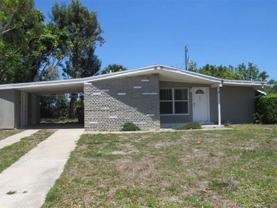2211 Emory Ave