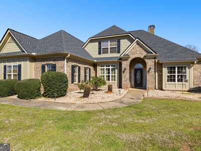 21 Hunters Overlook Dr