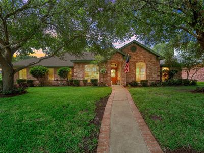 9408 Silverthorn Dr