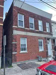 Property at 322 S 7Th St, Elizabeth, NJ