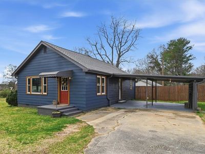 Property at 166 Berry Rd, Boiling Springs, SC