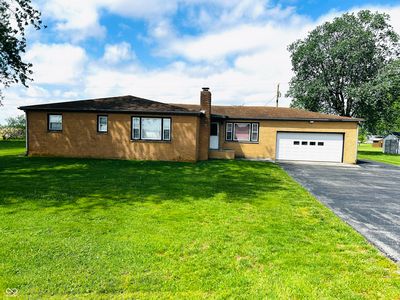 4557 S State Road 9