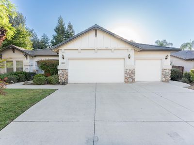 3607 N Mendonca Street