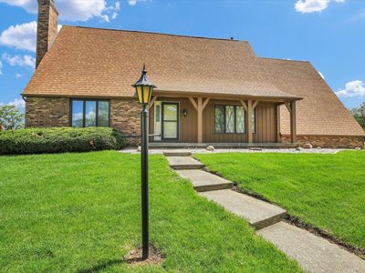 1 Lyndhurst Pl