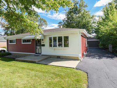 Property at 725 N Bierman Ave, Villa Park, IL