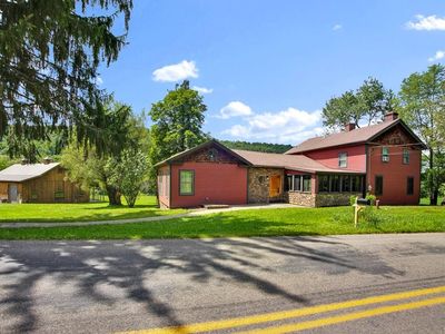 431 Round Top Rd
