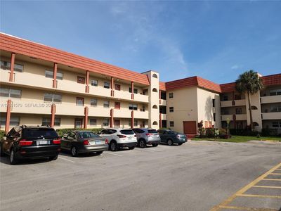2931 Sunrise Lakes Dr E APT 205