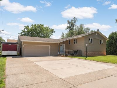 Property at 1307 17th St W, Hastings, MN