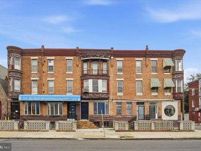 2101-2109 W Diamond St