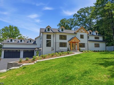 180 Roundtop Rd