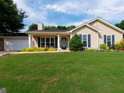 281 Natchez Cir