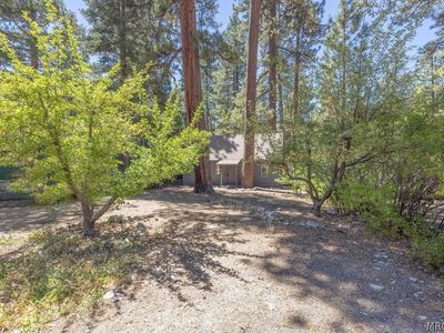 1122 Illini Dr