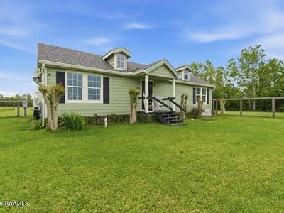 504 N Dubois Rd