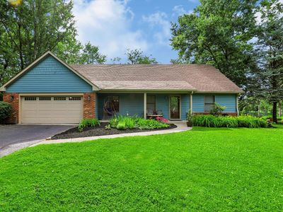 242 Beechmont Dr