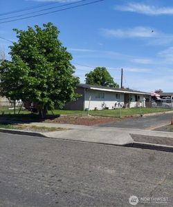 Property at 204 March Street, Moses Lake, WA
