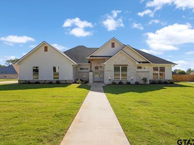 17265 Woodcrest Cir