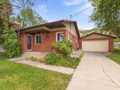 2175 S Highway 89