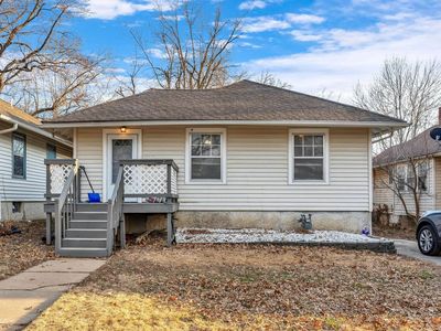 2217 SW Kenilworth Ct