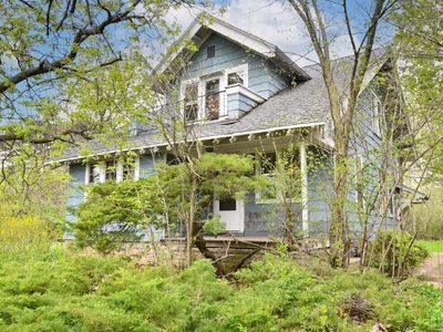 234 East Fairy Chasm ROAD