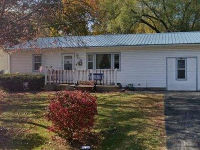 Property at 6700 River Rd, Pleasant Valley, MO