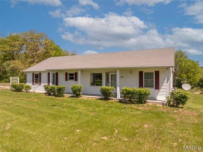 102 Apple Grove Rd