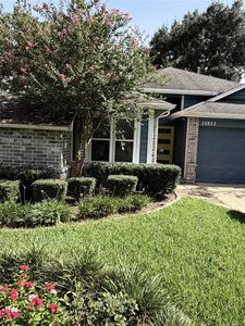 15823 Oak Mountain Dr
