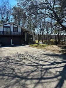 365 Lakeshore S