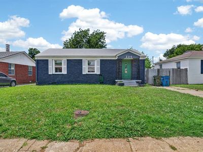 Property at 405 E Rickenbacker Dr, Midwest City, OK