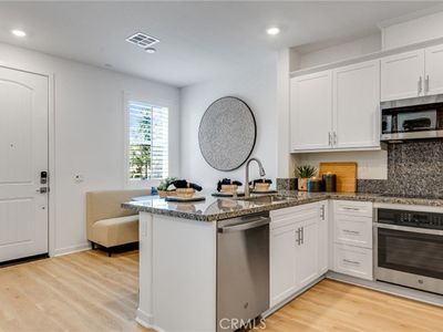 2811 E Schumacher Paseo