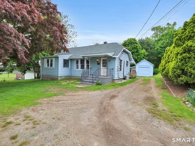 574 East Road