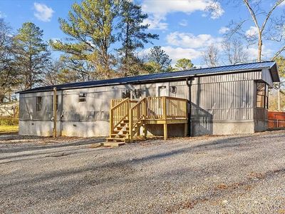 2637 Old Grade Rd