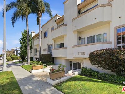 11110 Camarillo St Unit 122