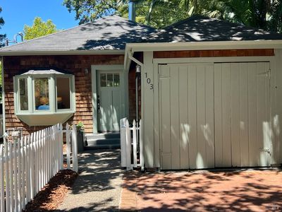103 Oak Knoll Avenue