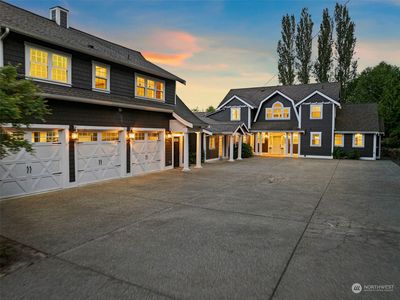 5610 Ray Nash Drive NW