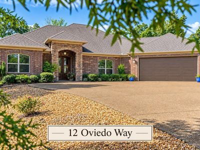 12 Oviedo Way