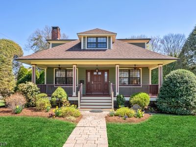 133 N Pleasant Ave
