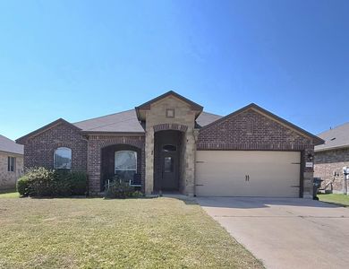 9805 Shallow Creek Dr