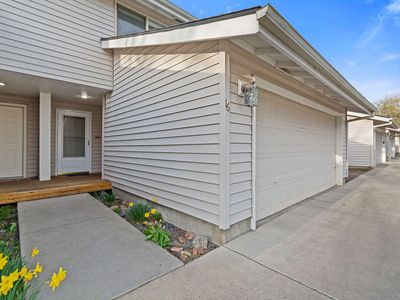 1801 NE Purcell Blvd APT 16