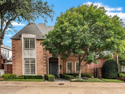 7 Knightwood Ct
