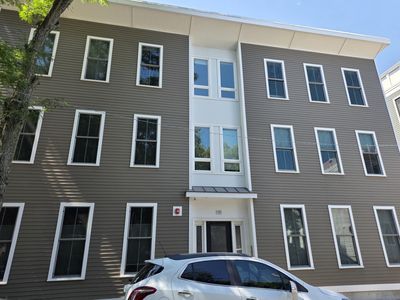 191 W 8th St #1