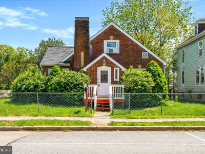 402 Guilford Ave