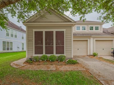 6715 Independence Blvd