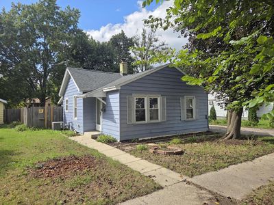 1122 Cleveland STREET