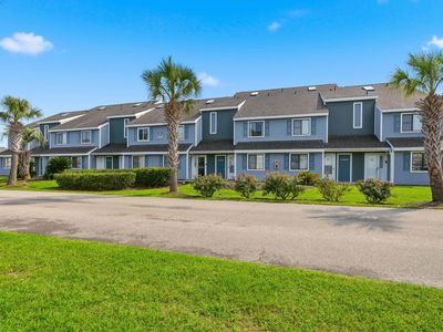 1881 Colony Dr. #8-L