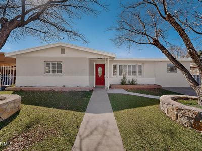 1515 Dennis Cir
