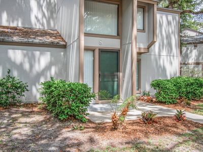 8 Mid Oaks Cir