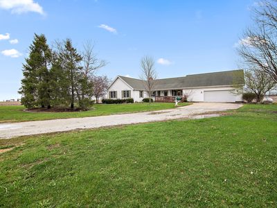 2078 N 1100th Rd E